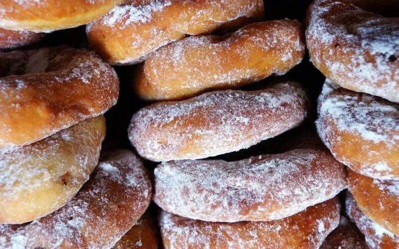 50 melhores nomes para pastelaria: ideias criativas e únicas