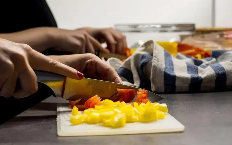 Taxas e suporte no iFood, Keeta e 99Food: o que fazer para não perder margem no delivery